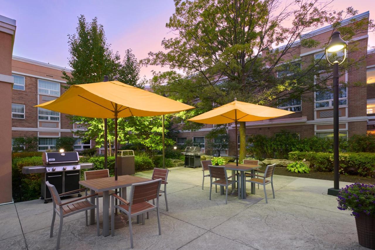 Towneplace Suites By Marriott Mississauga-Airport Corporate Centre Exteriör bild