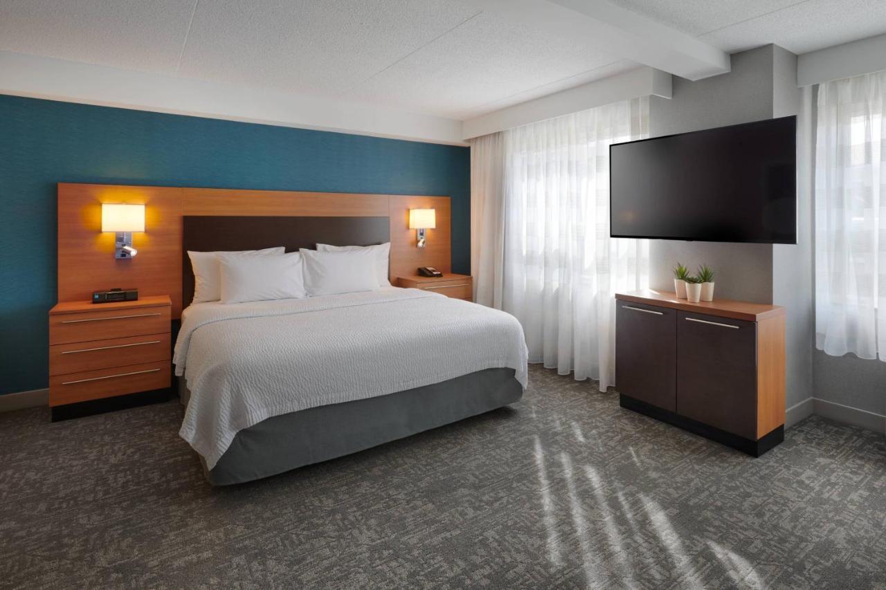 Towneplace Suites By Marriott Mississauga-Airport Corporate Centre Exteriör bild