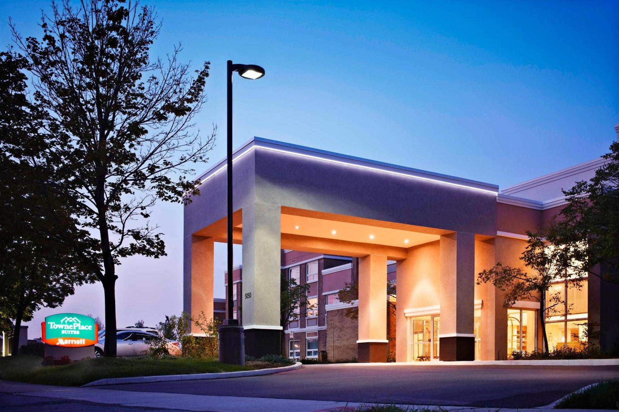Towneplace Suites By Marriott Mississauga-Airport Corporate Centre Exteriör bild