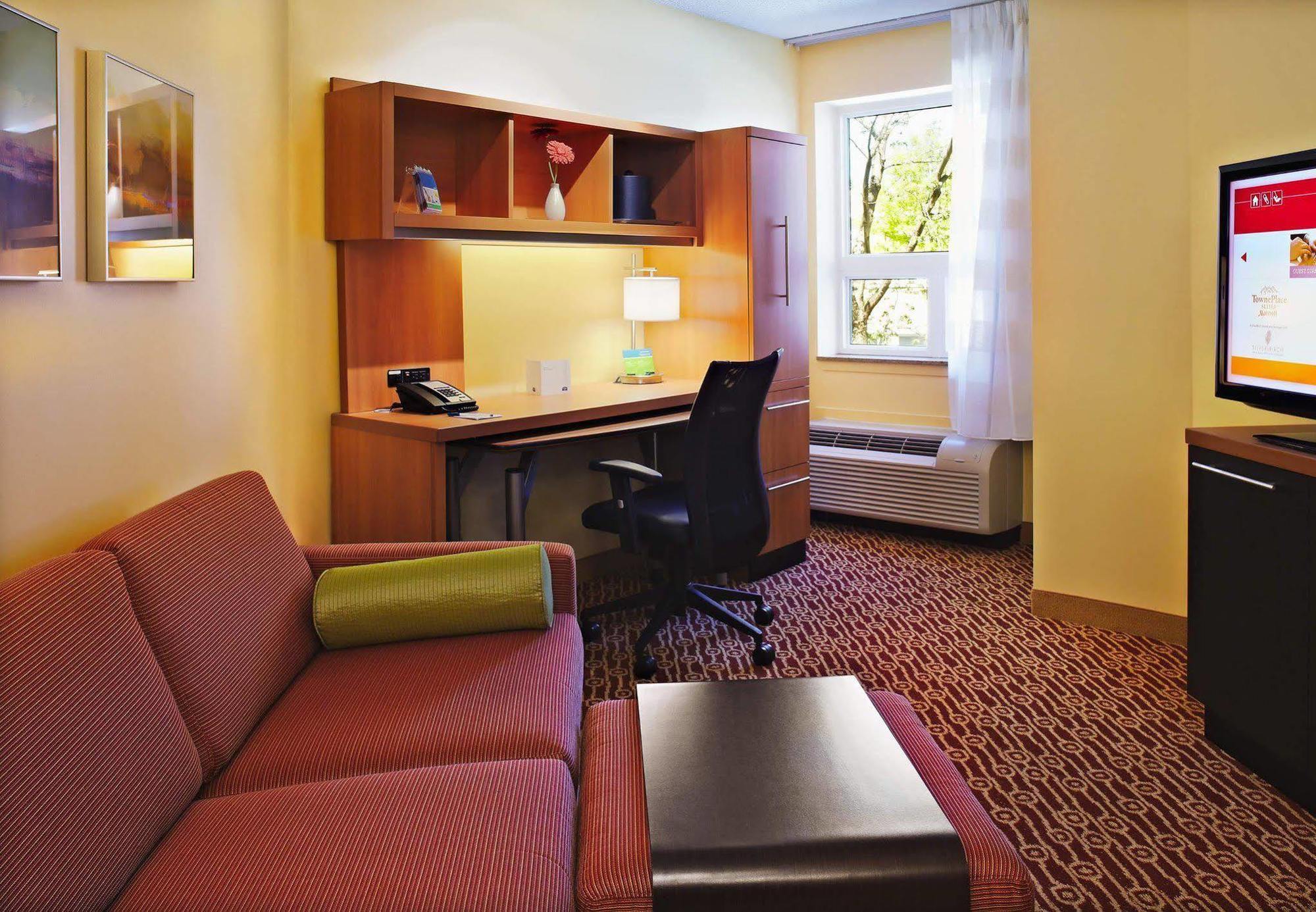 Towneplace Suites By Marriott Mississauga-Airport Corporate Centre Exteriör bild